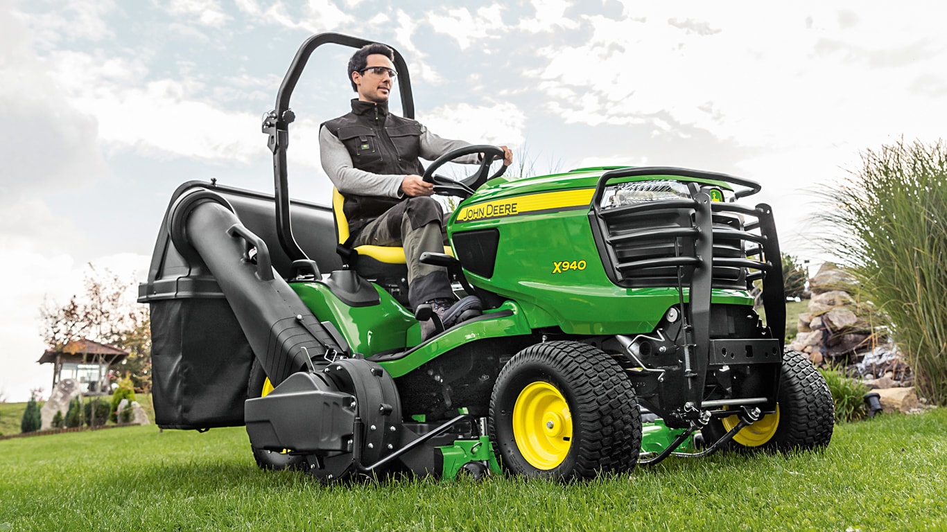X940 X900 Serie Rasentraktoren Mit Dieselmotor John Deere AT