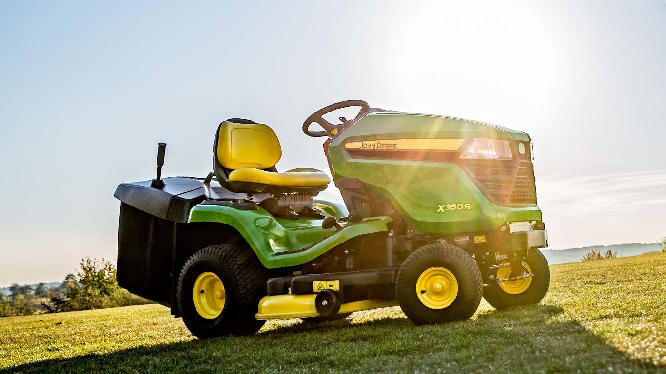 X350R Serie X300 Rasentraktoren John Deere AT